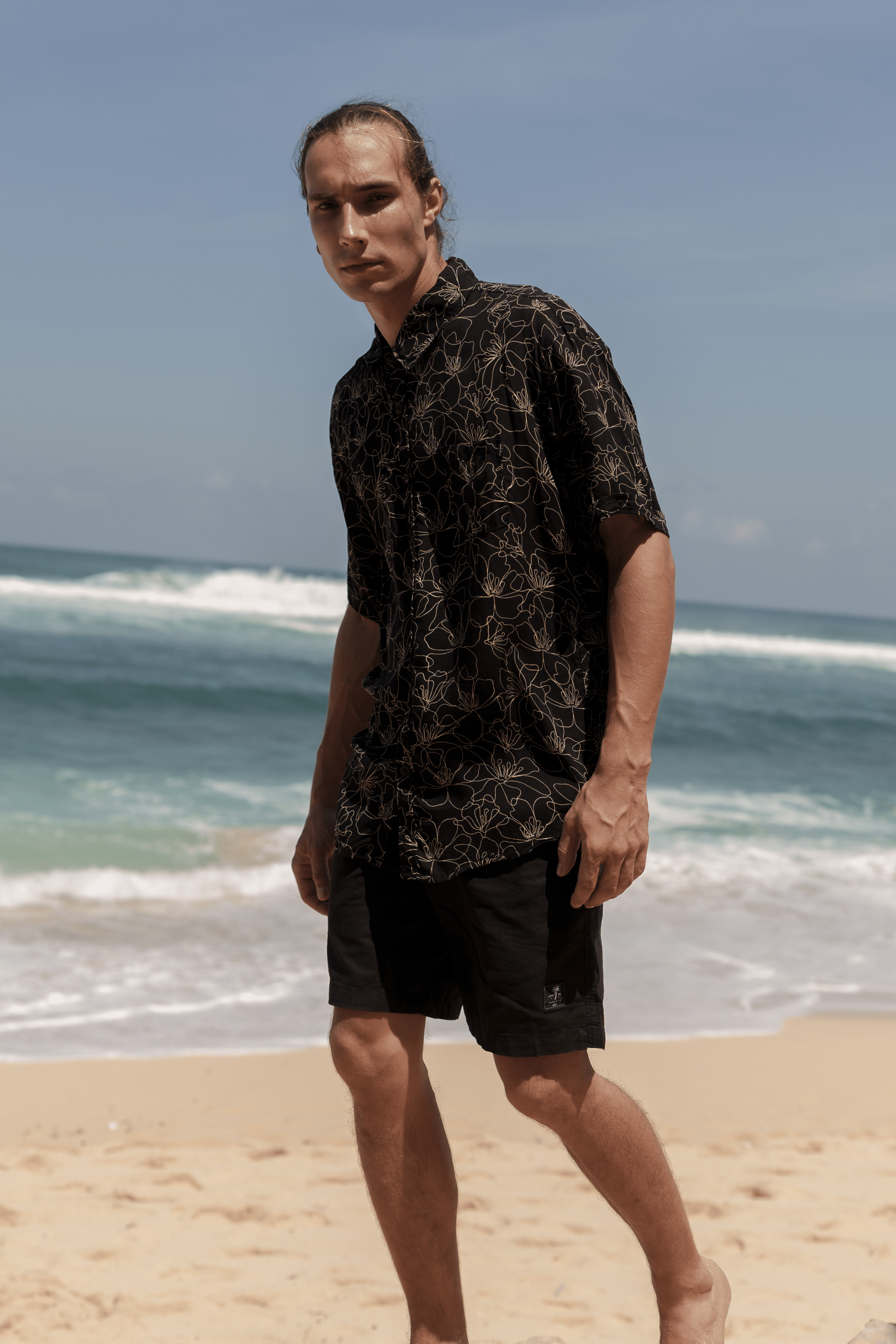 Flower Line Shirt - Man Shirt - LOST IN PARADISE