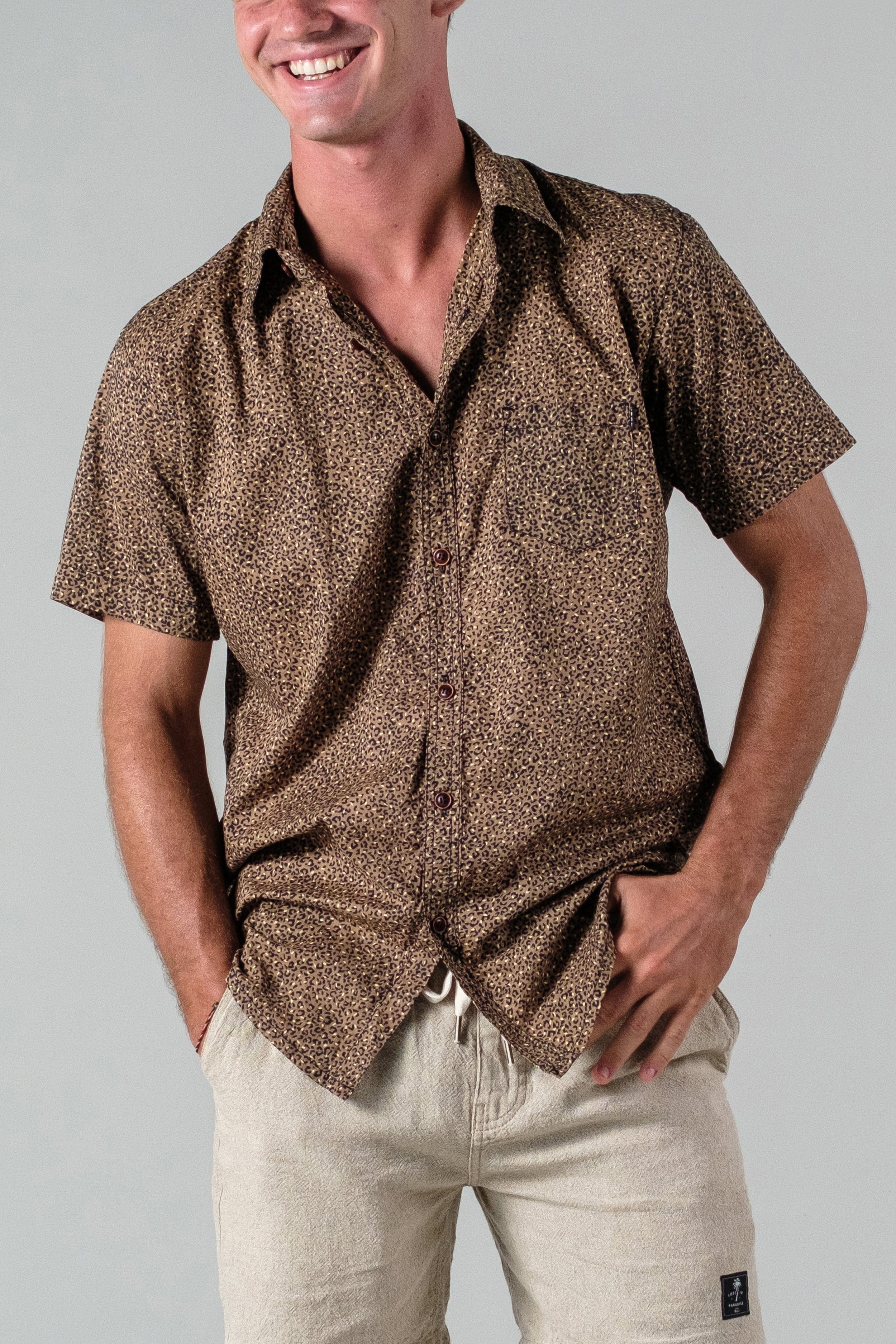Leo Shirt - SALE - LOST IN PARADISE
