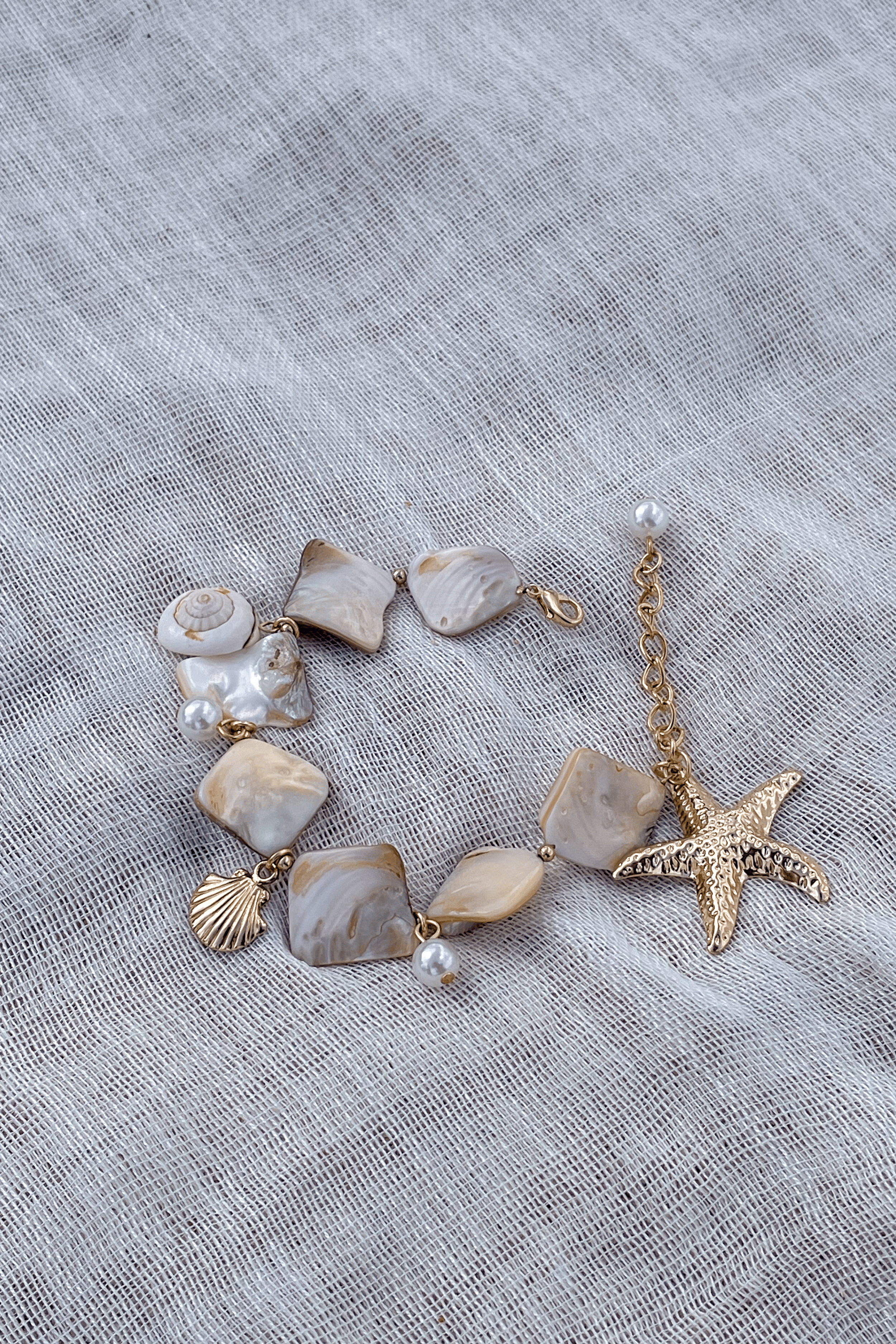 Shella Bracelet - Women Jewelry - LOST IN PARADISE