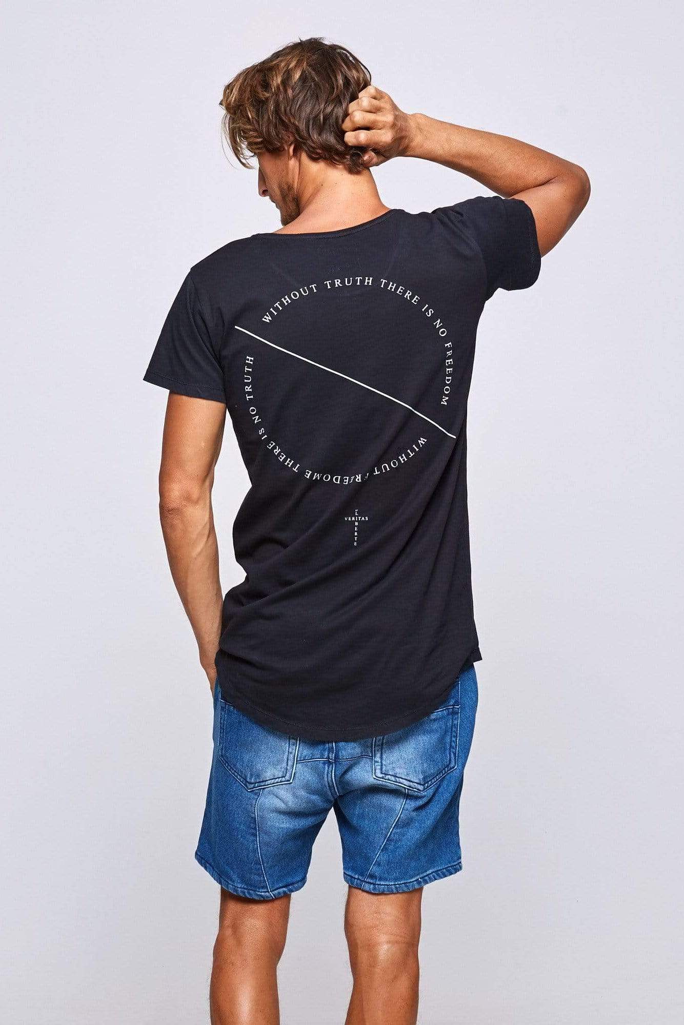 Lvt Without Truth Circle - Man T-Shirt - VERITAS & LIBERTE