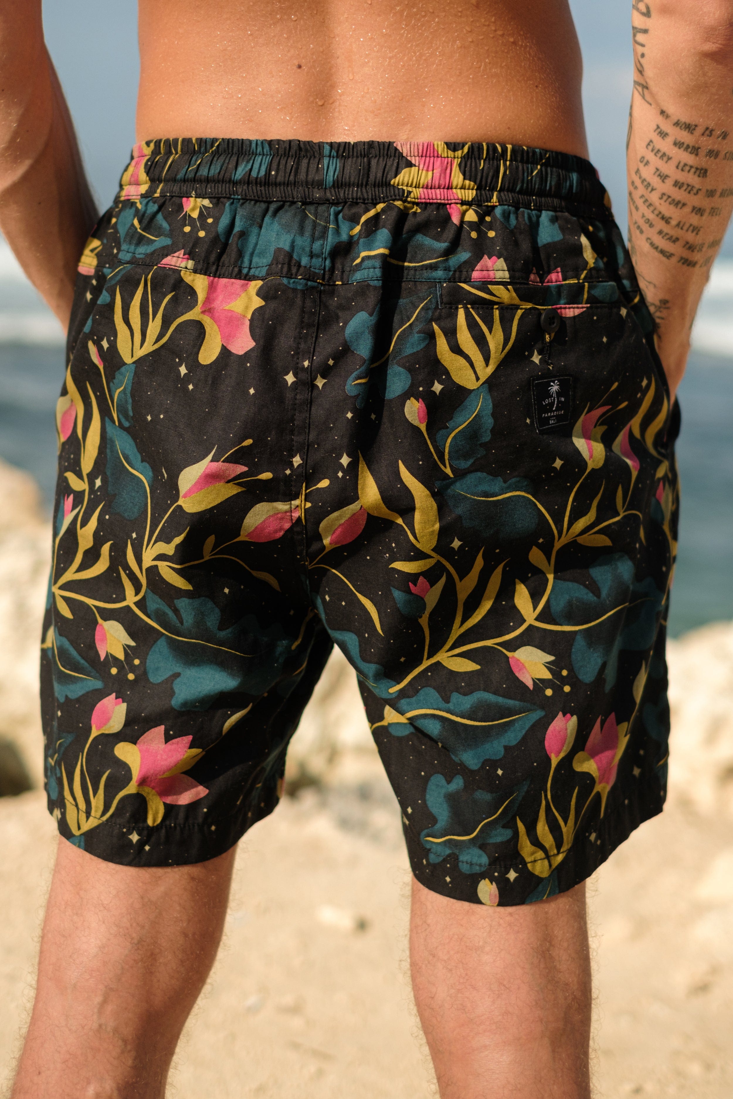 Astra Lotus Short - Man Short - LOST IN PARADISE