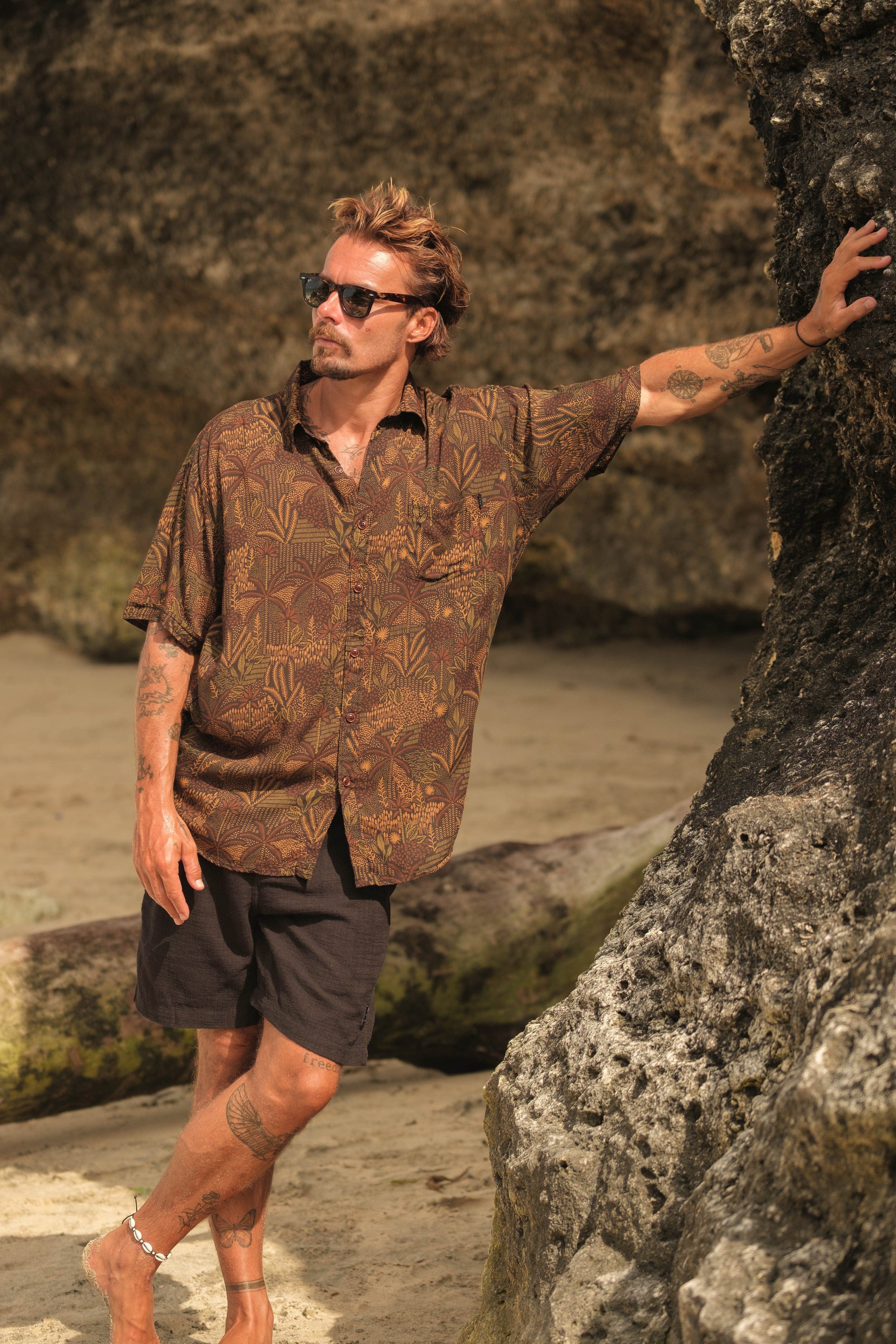 Hutani Shirt - Man Shirt - LOST IN PARADISE