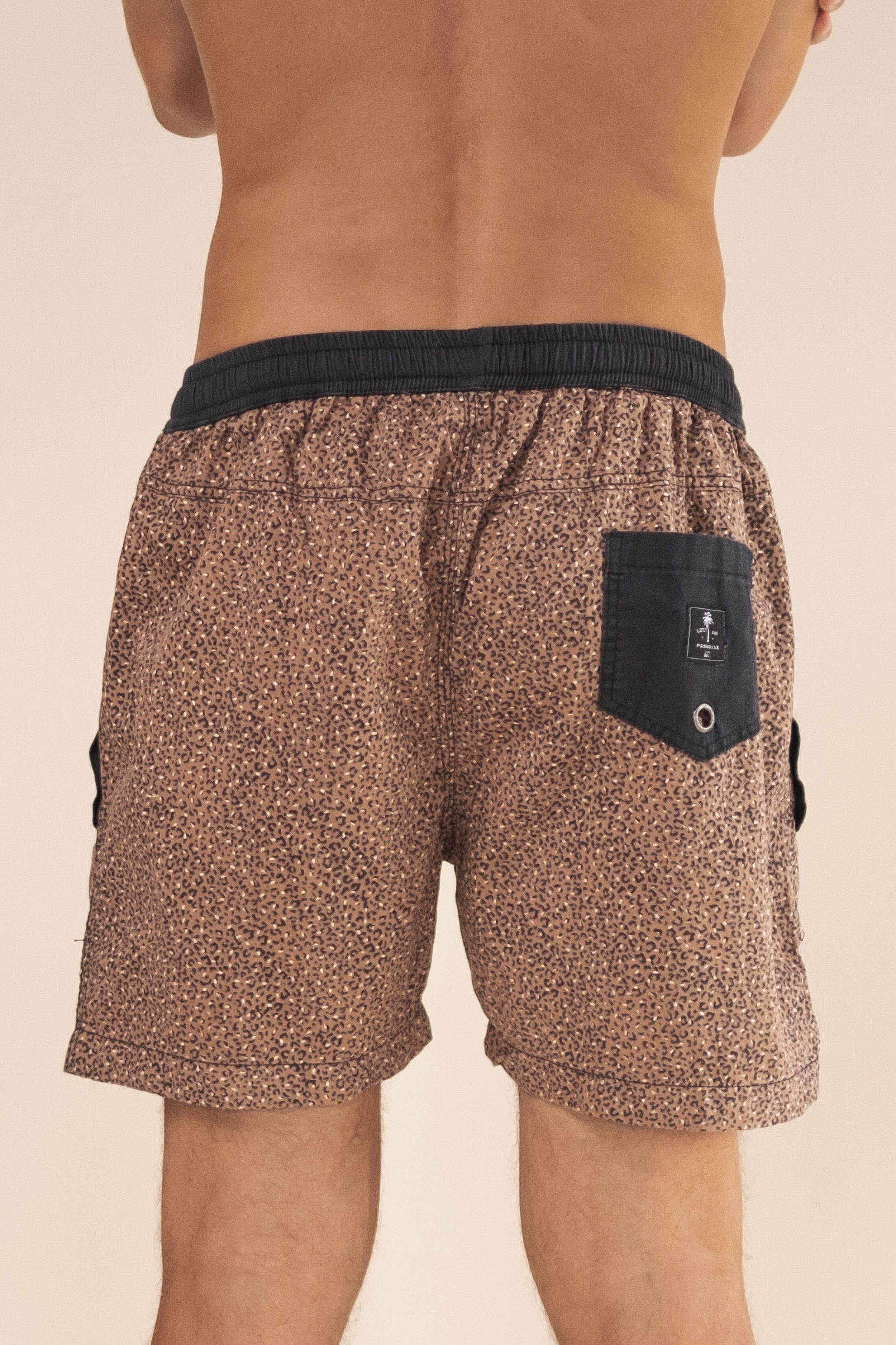 Leo Dot Short - Man Short - LOST IN PARADISE