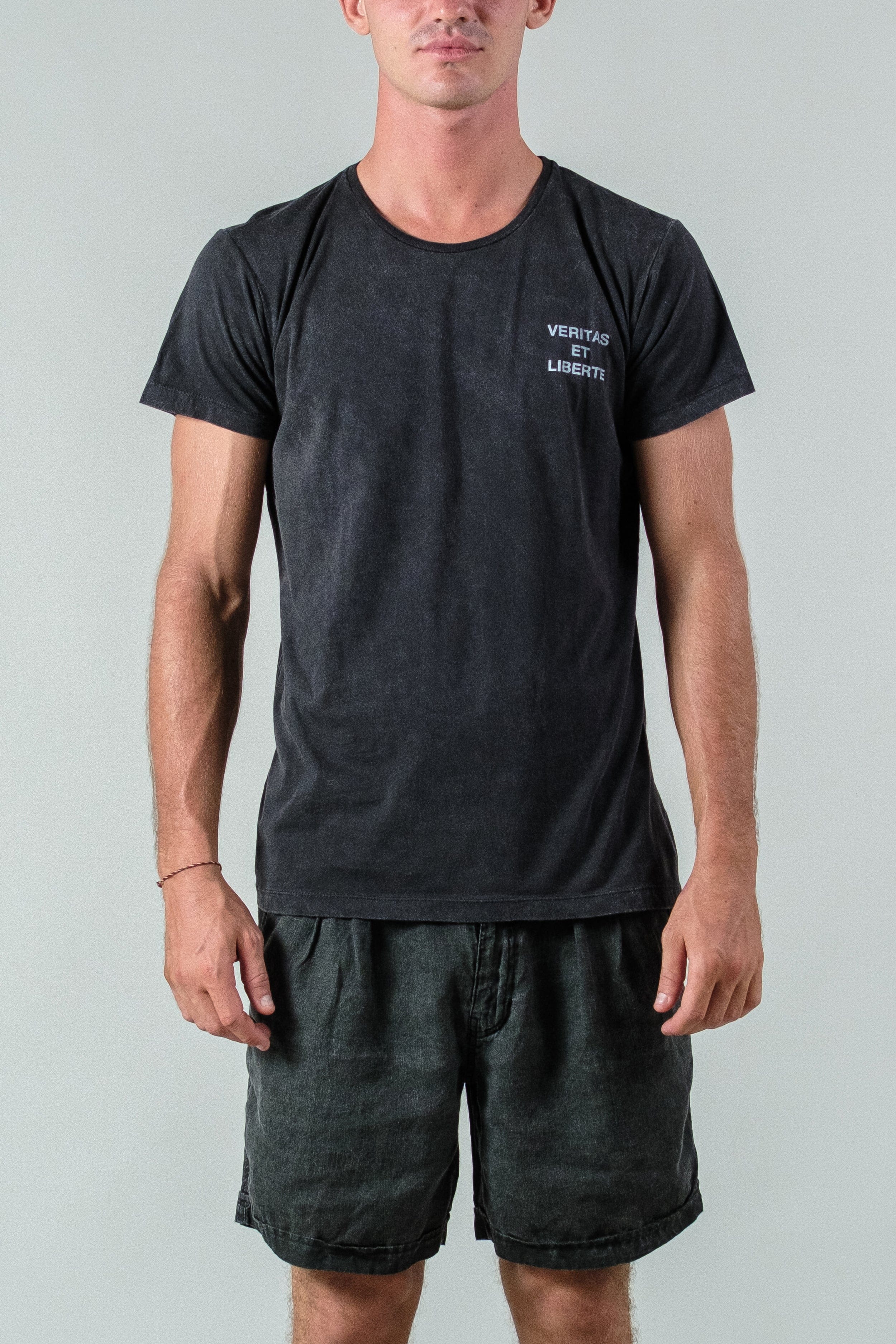 Lvt Fear Weapon - SALE - VERITAS & LIBERTE