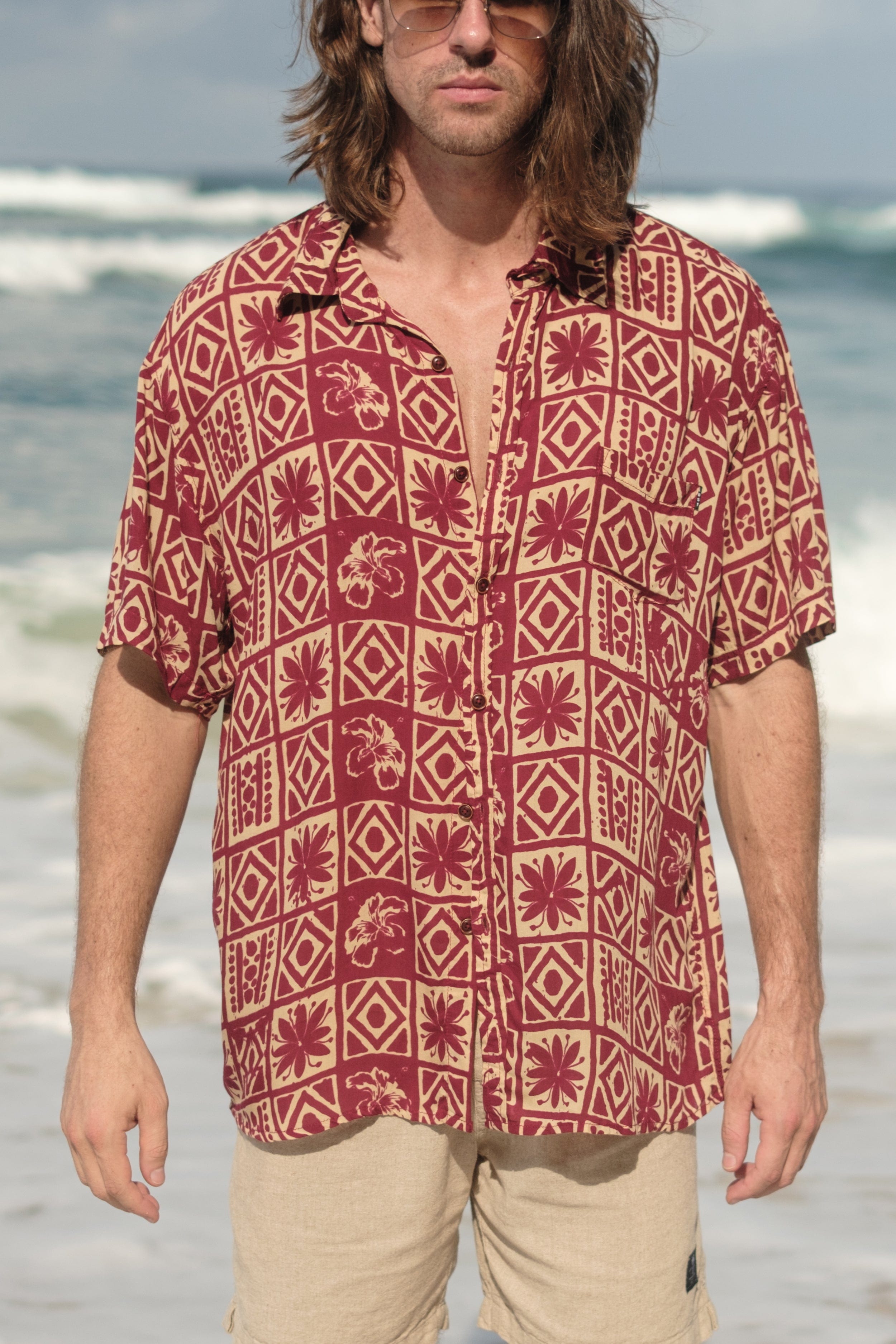Waikiki Shirt - Man Shirt - LOST IN PARADISE