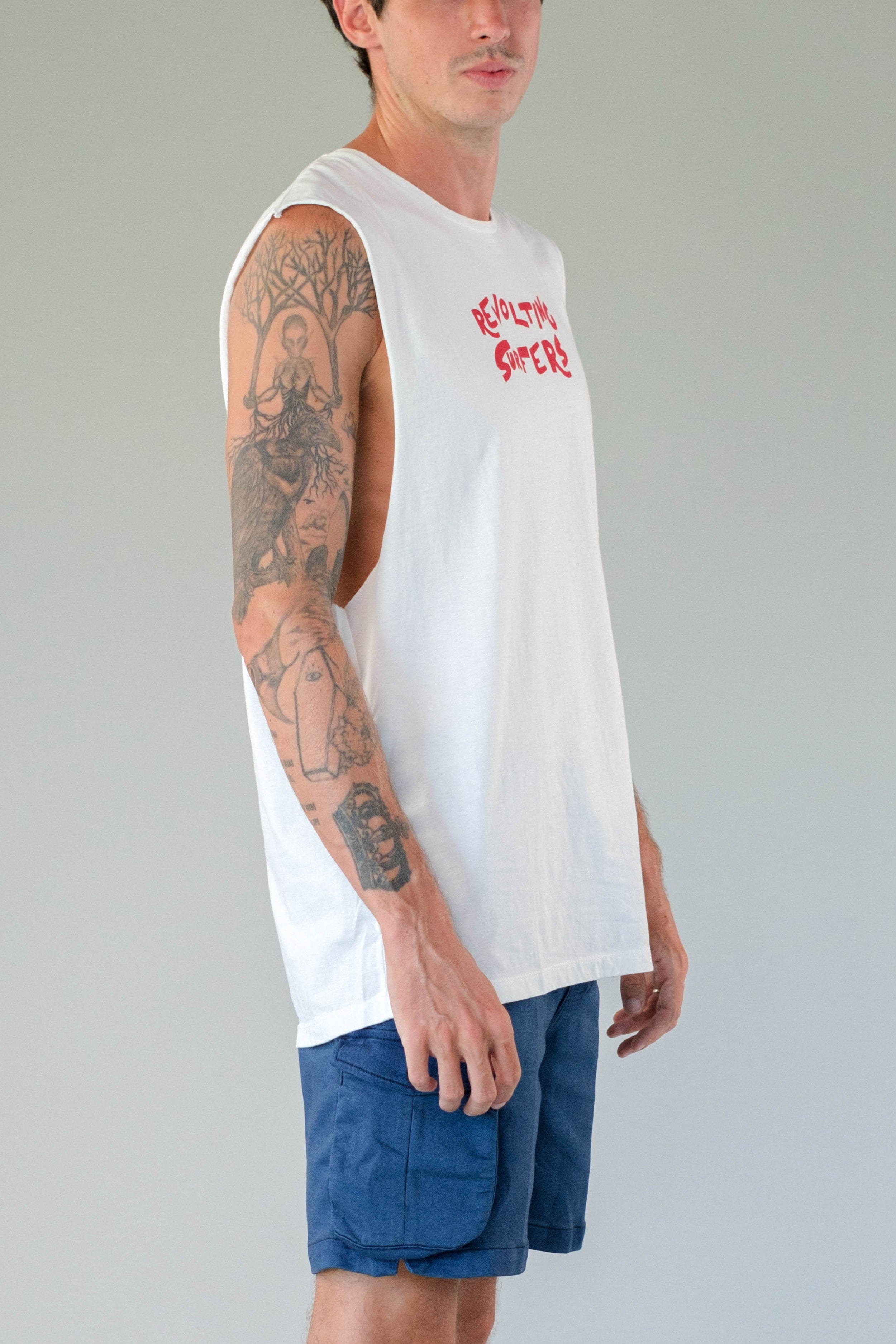 Sm Revolting Surfers - Man Singlet - LOST IN PARADISE