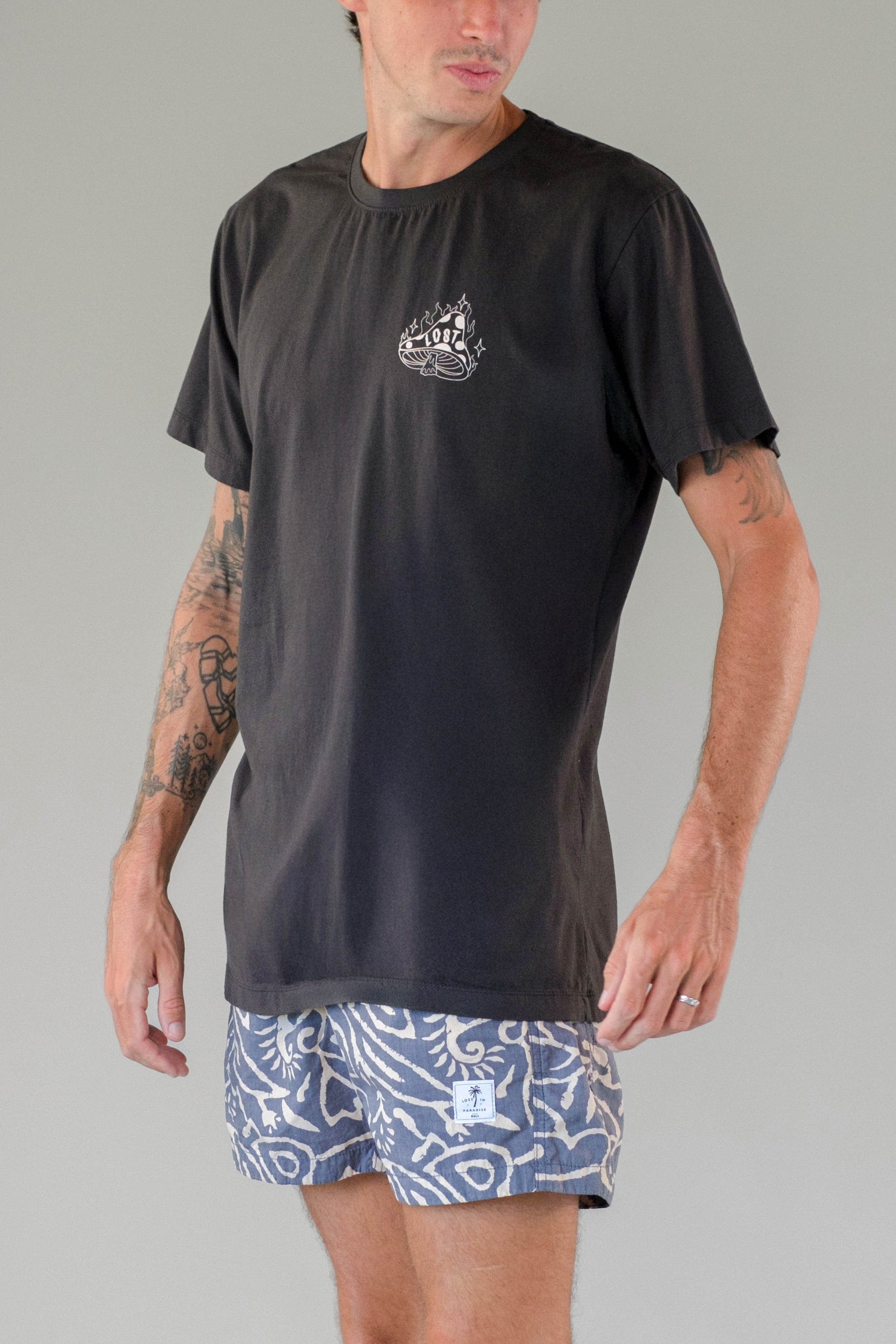 Ts Live In The Magic - Man T-Shirt - LOST IN PARADISE